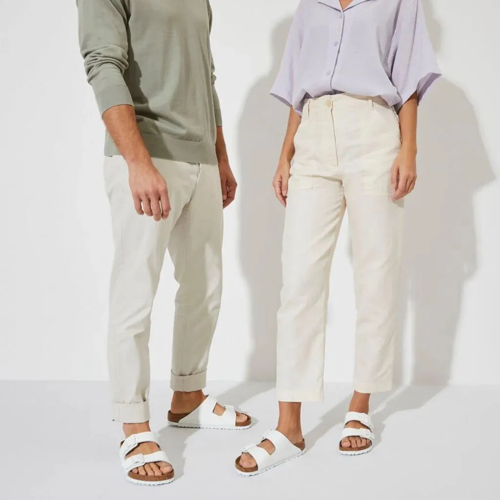 BIRKENSTOCK Arizona White Pebble Leather Slides with White Buckle