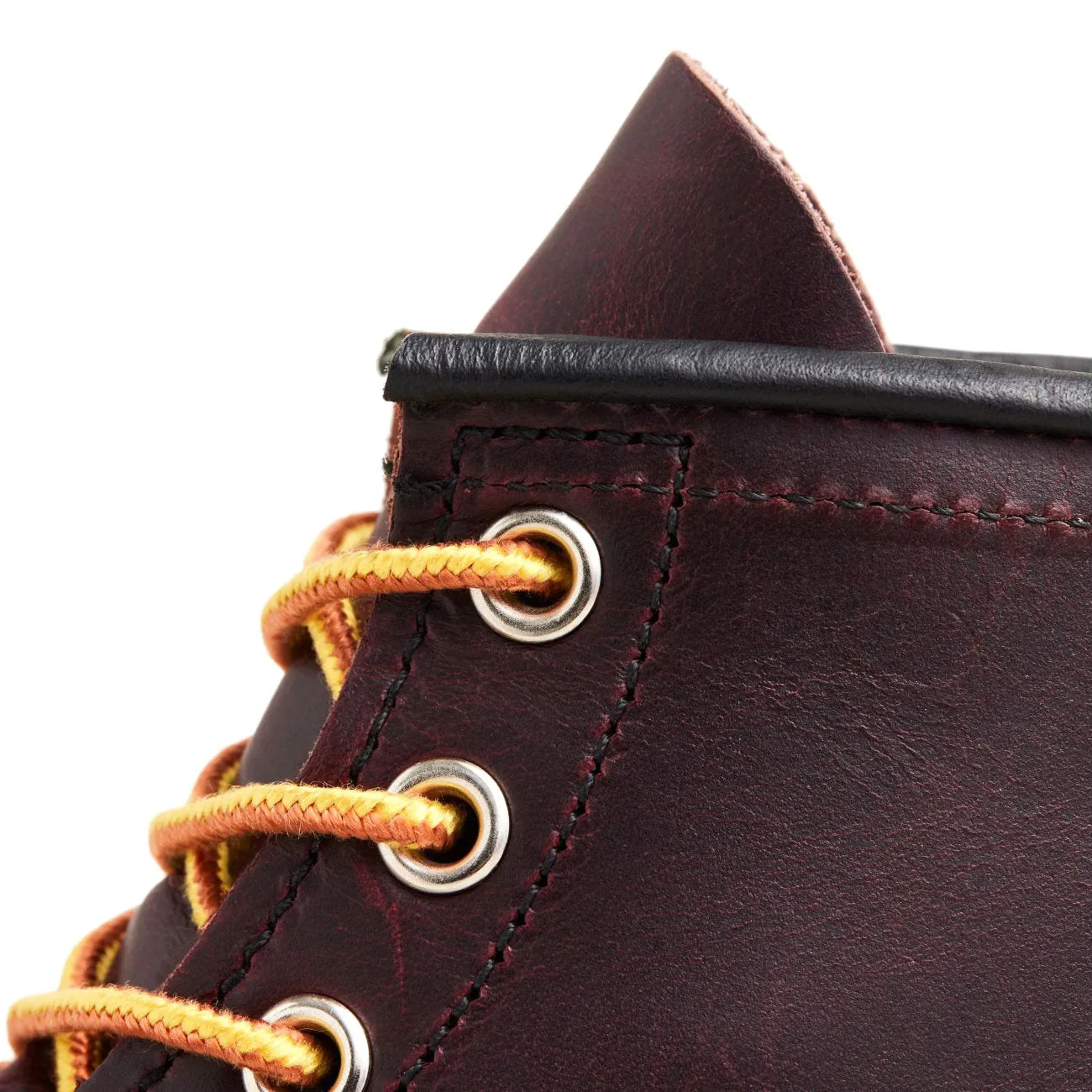 Moc Toe 8847 – Black Cherry Excalibur