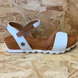 Mustang Womens Fashion Sandal - Off White