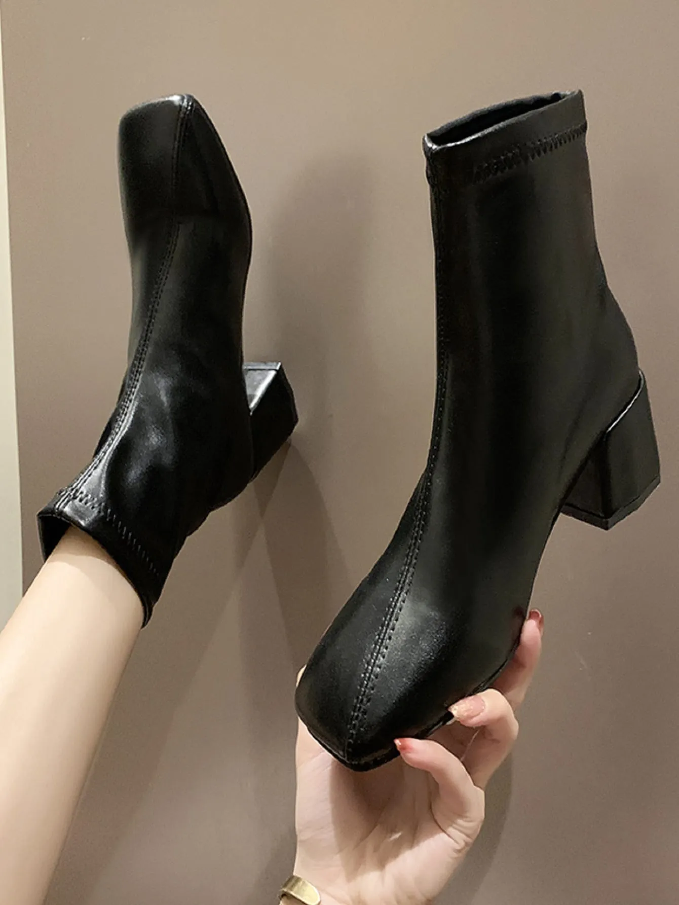 Stitch Detail Square Toe Chunky Classic Boots