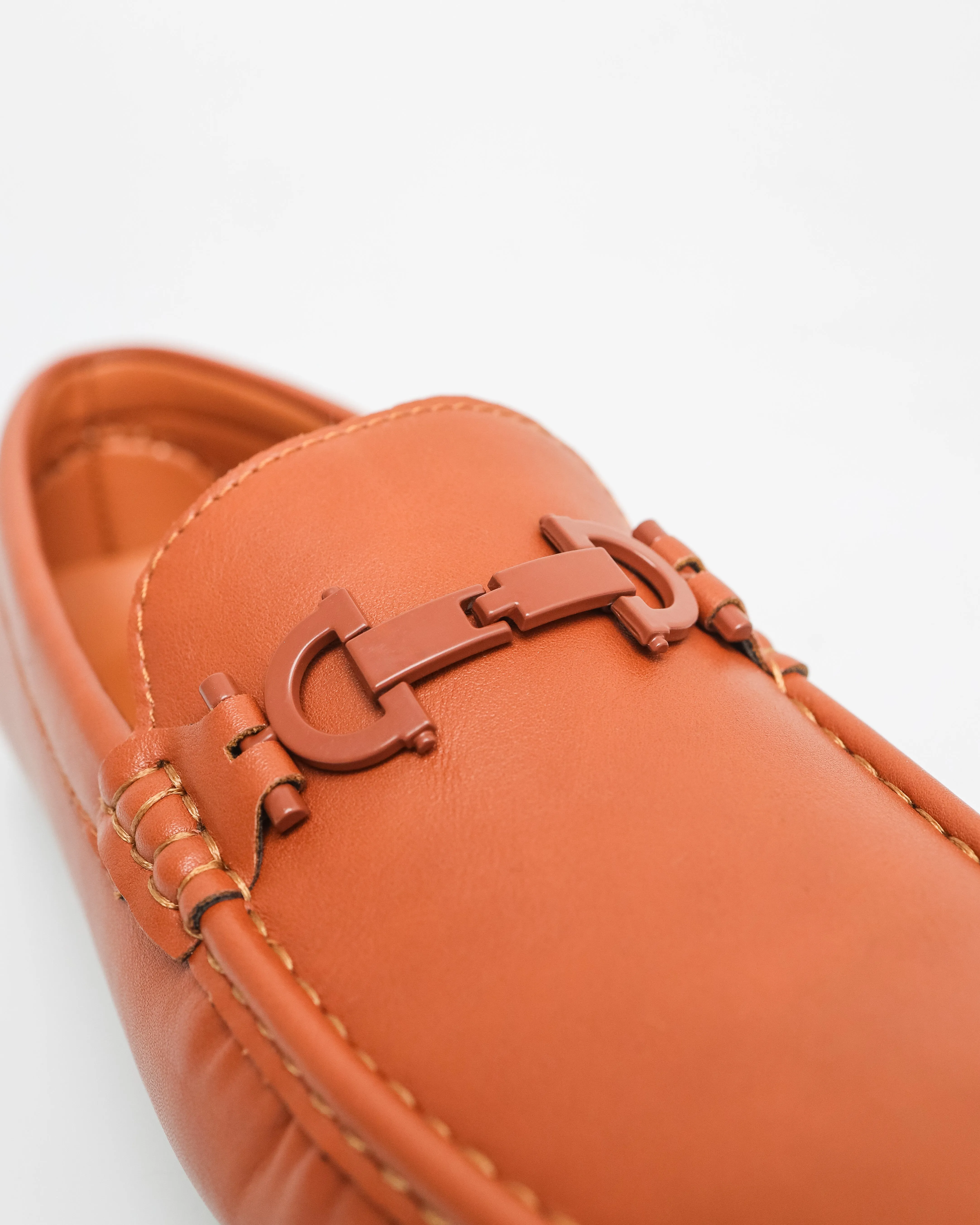 Tomaz C616 Men's Belted Elegance Buckle Moccasins