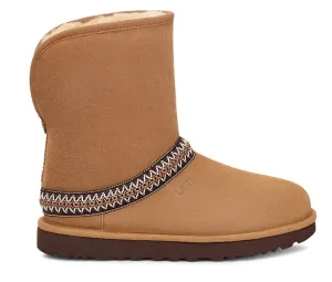 Ugg Womens Classic Short Crescent "Chestnut"